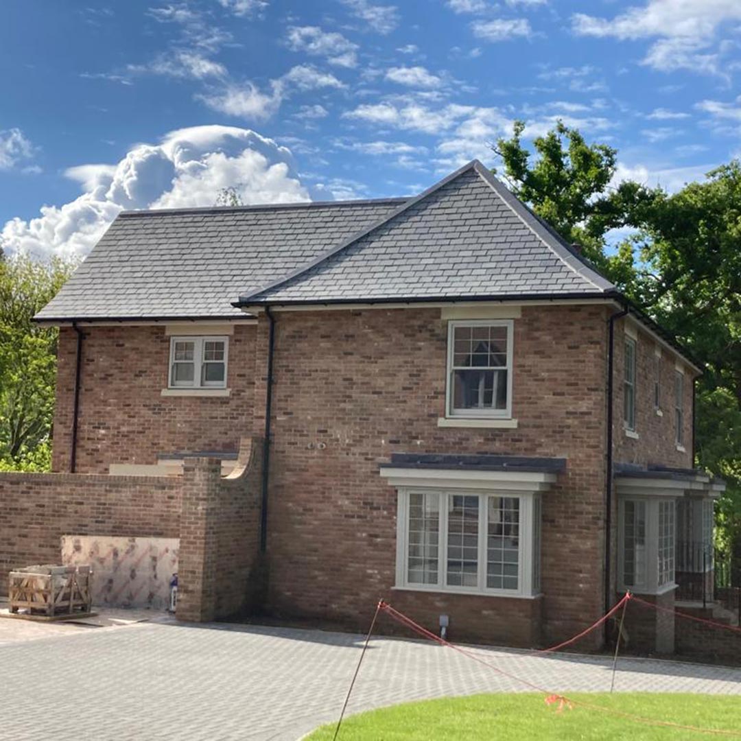 Madog Grey Slate R682